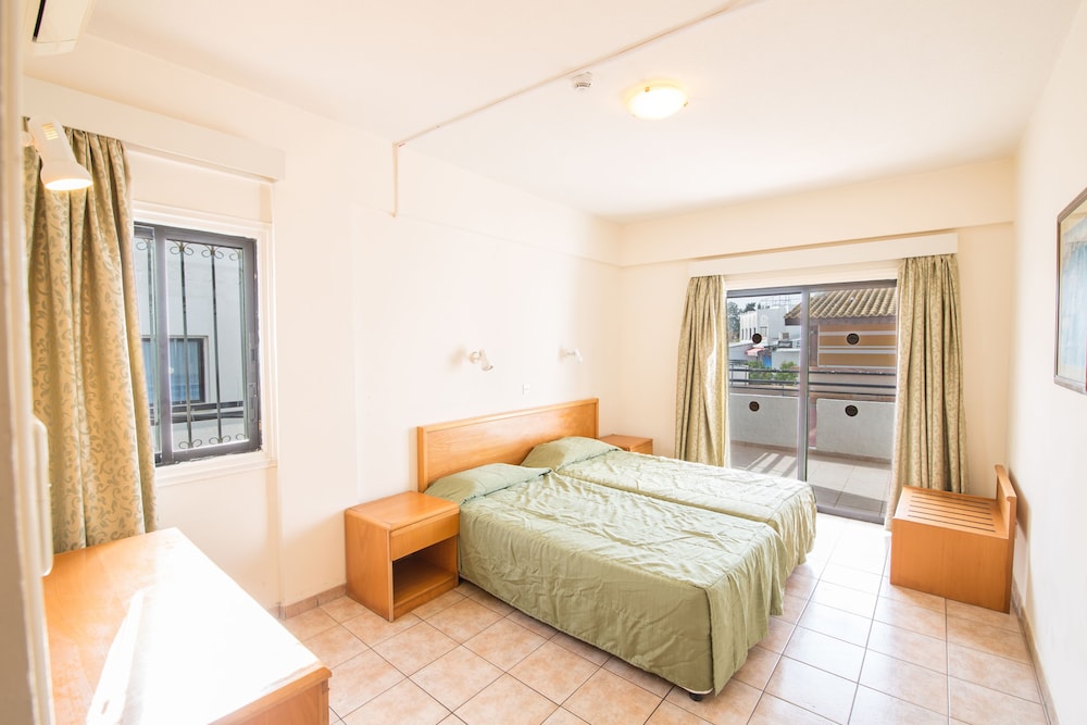 

Catania - Ayia Napa - Anthea Hotel Apartments