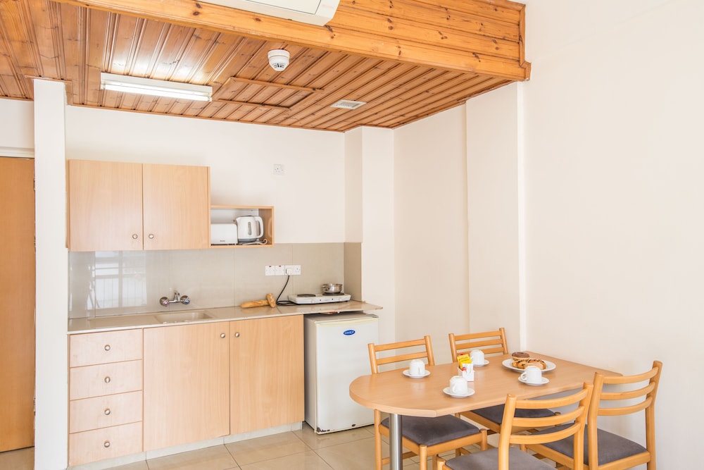 

Firenze - Cipro - Anthea Hotel Apartments