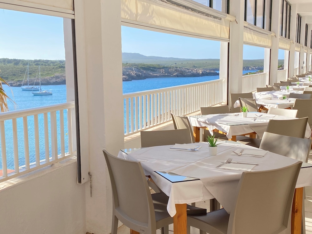 

Bari - Arenal D'En Castell - Beach Club Menorca