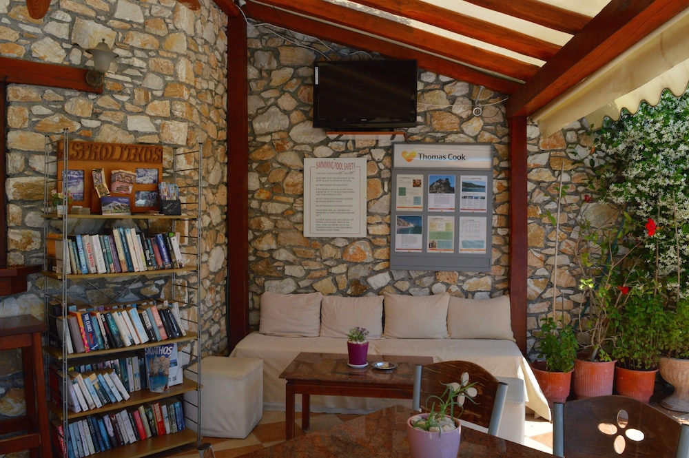 

Napoli - Punta - Villa Maraki