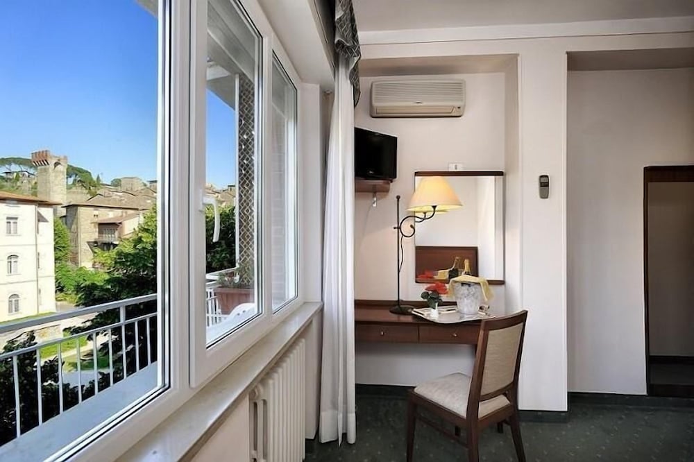 

Catania - Passignano sul Trasimeno - Hotel Lidò