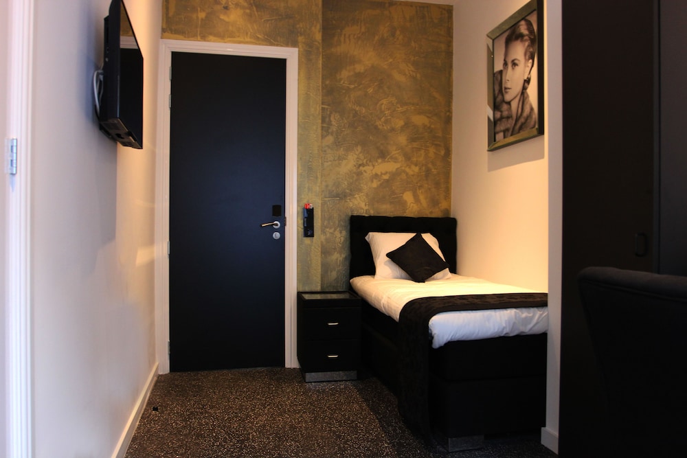 

Roma - Zaandam - Sara's Boutique Hotel