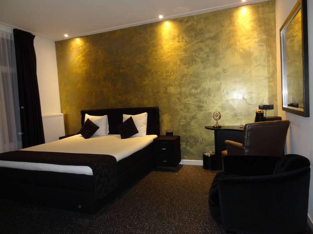 

Milano - Schiphol - Sara's Boutique Hotel