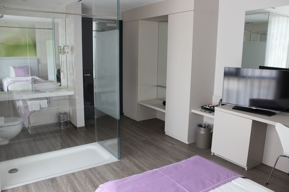 

Roma - Cademario - Hotel City Lugano
