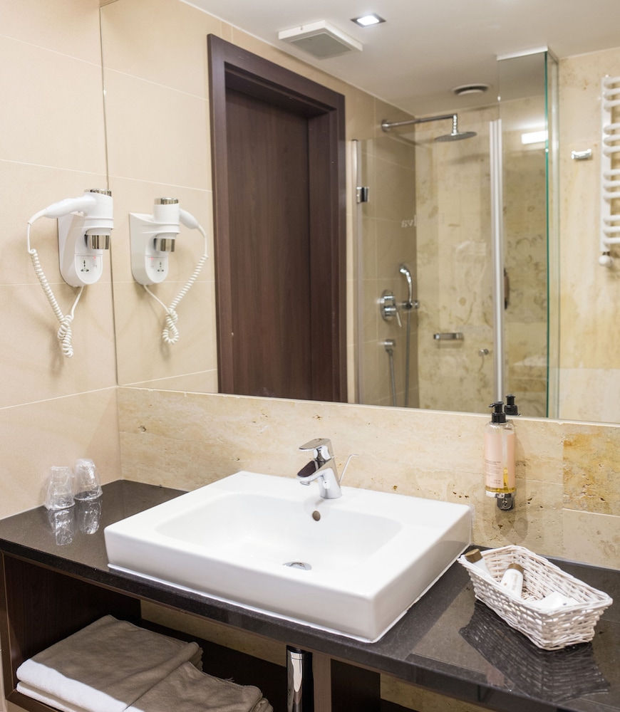 

Milano - Opole - Hotel DeSilva Premium Opole
