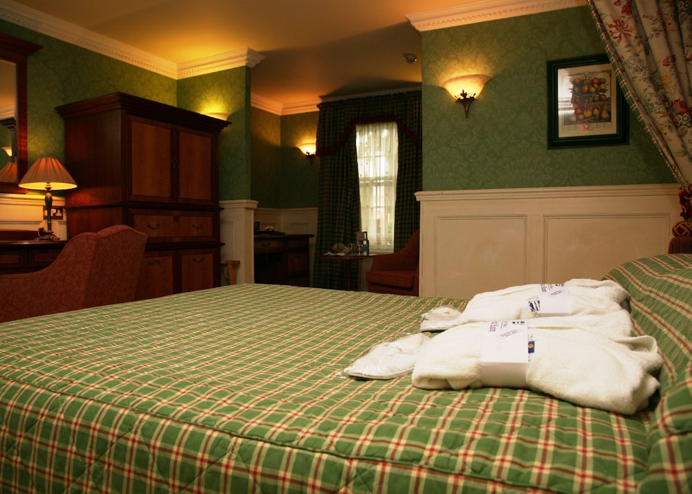 

Milano - Brentwood - Marygreen Manor