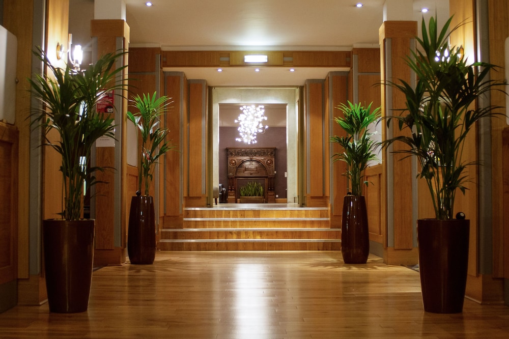 

Milano - Aberdeen - The Station Hotel
