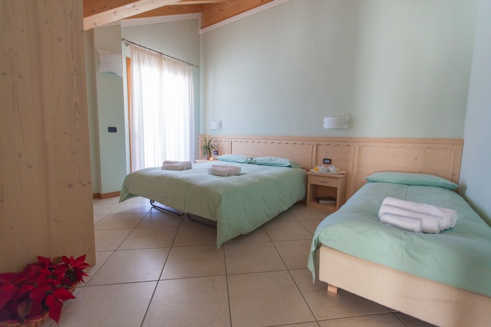 

Bari - Passo del Tonale - Residence Hotel Raggio Di Luce