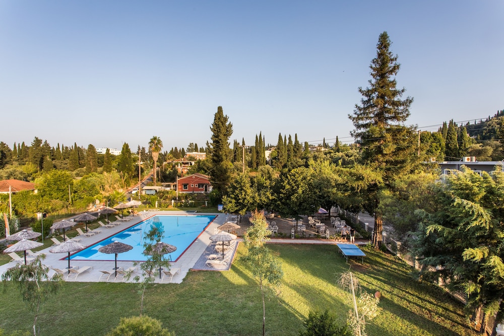 

Milano - Alikes - Silver Bay Hotel