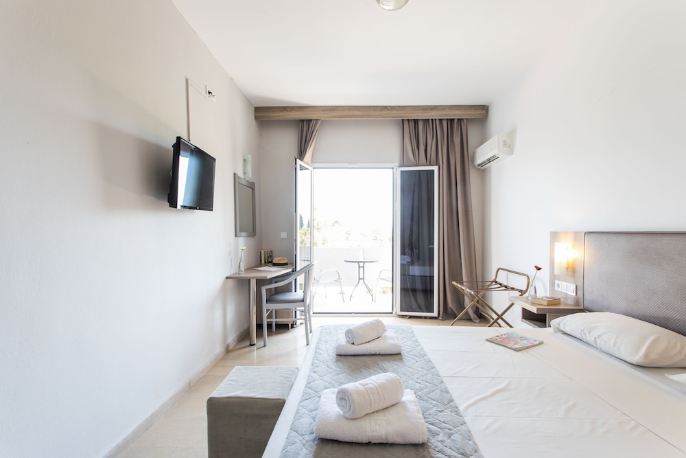 

Milano - Ipsos - Silver Bay Hotel