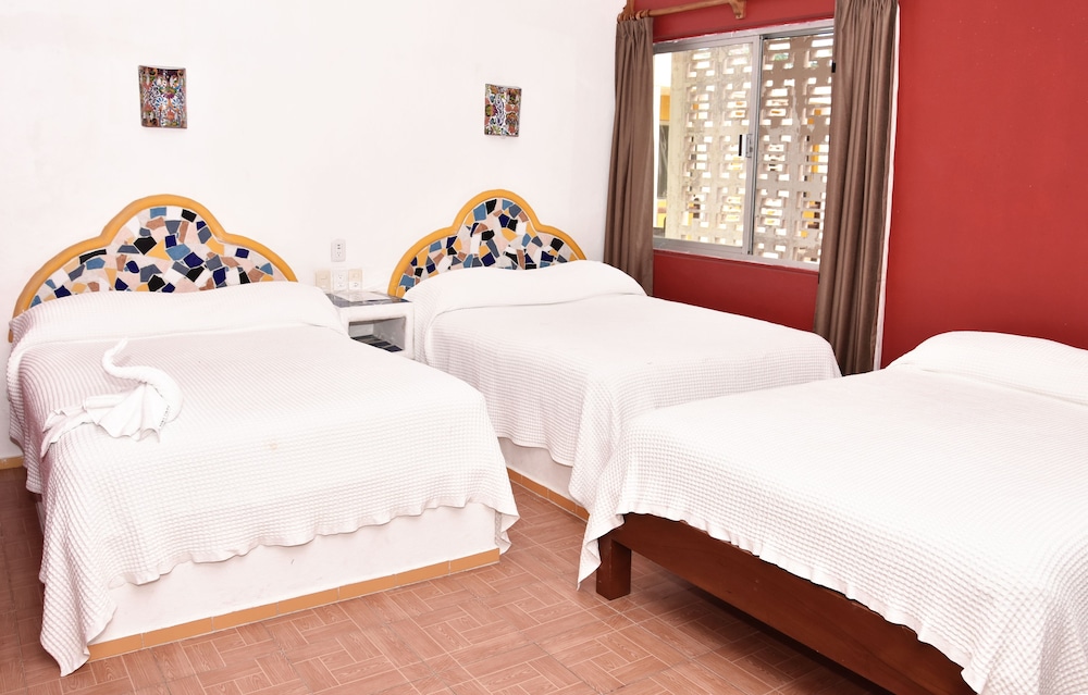 

Reggio Calabria - Cozumel - Hotel Mary Carmen