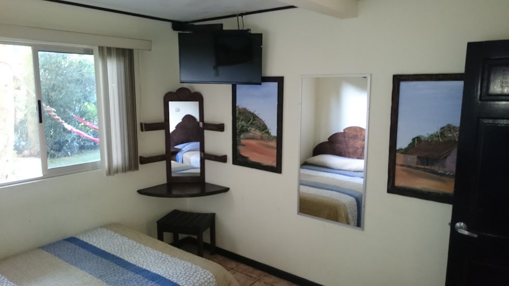 

Roma - Playa Hermosa - Hotel Mangaby