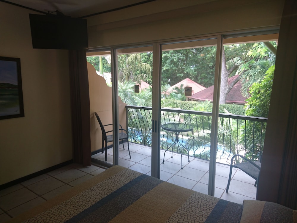 

Milano - Playa Hermosa - Hotel Mangaby