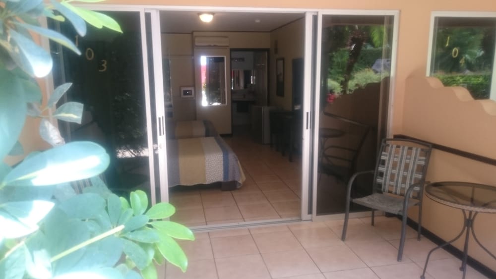 

Roma - Playa Hermosa - Hotel Mangaby