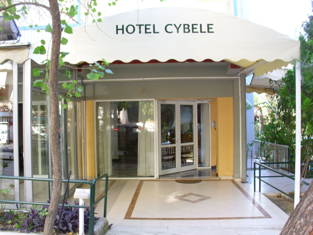 

Roma - Atene - Hotel Cybele Pefki