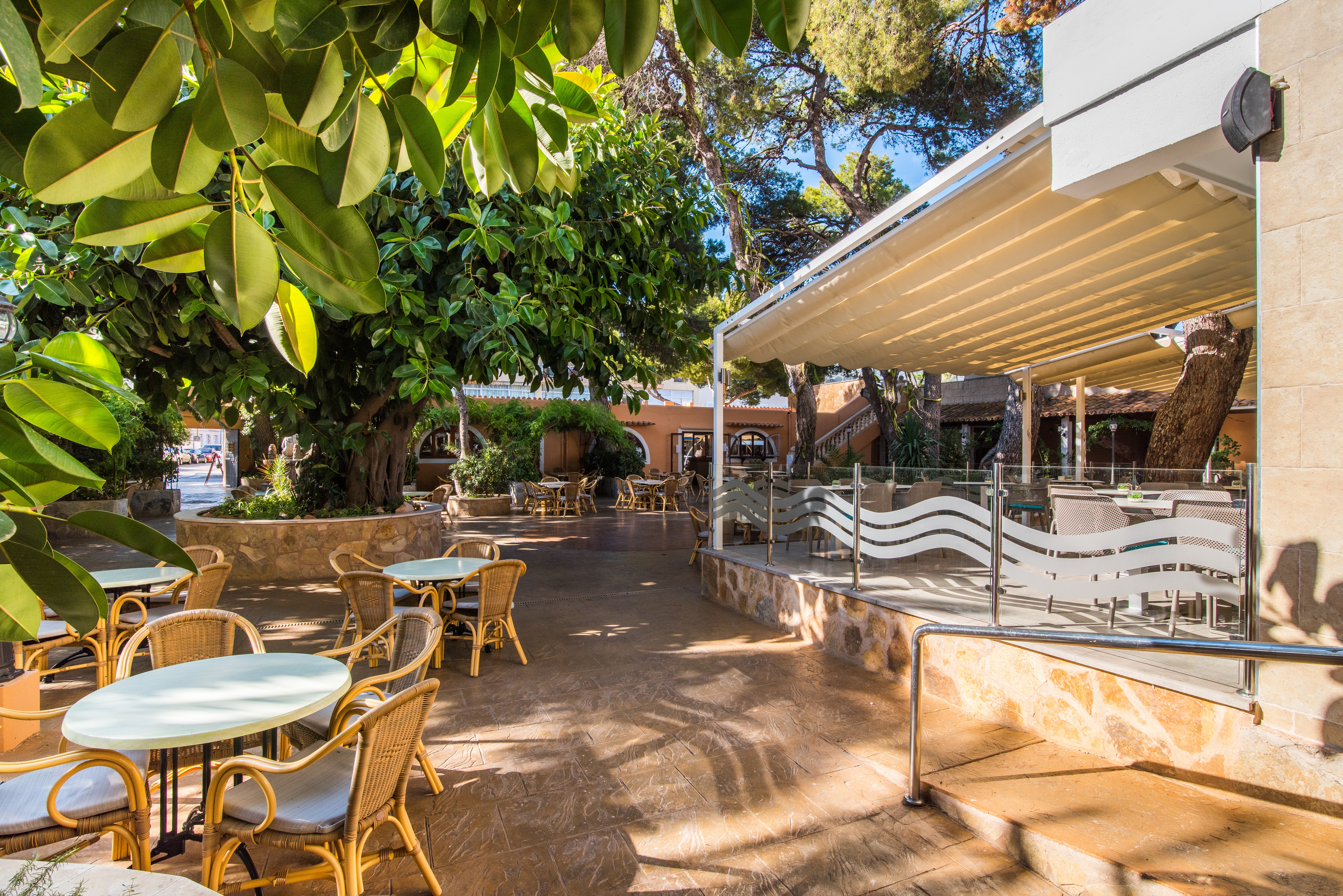 

Cagliari - Cala Ratjada - Hotel Baviera