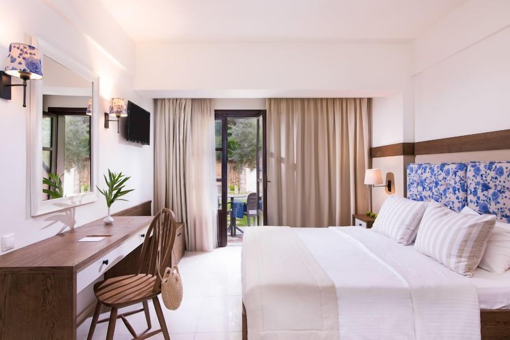 

Venezia - Sani Beach - Simantro Resort