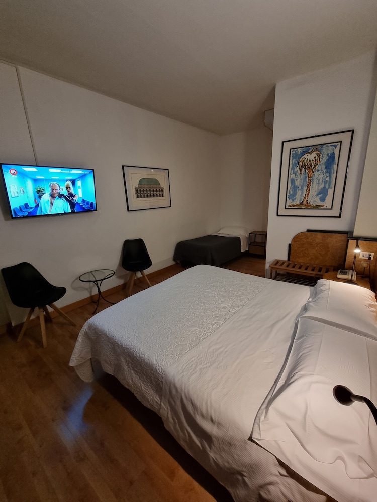 

Palermo - Vicenza - CityHotel Cristina Vicenza