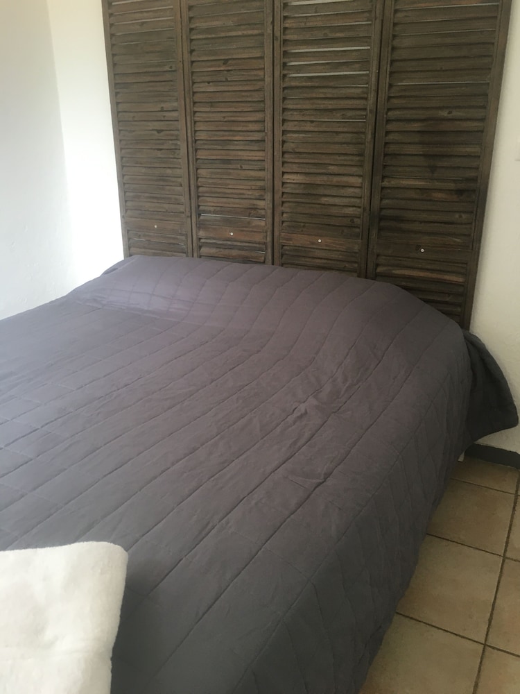 

Milano - Porto-Vecchio - Bungalows Filippi
