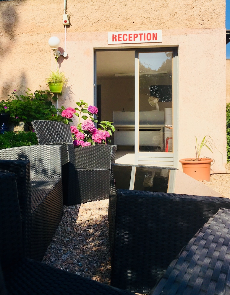 

Milano - Porto-Vecchio - Bungalows Filippi