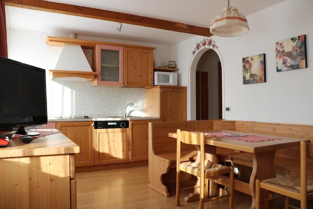 

Catania - Levico Terme - Residence Capriolo