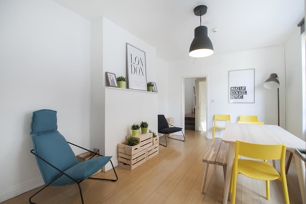 Tooting Broadway Studios & Rooms by PrimeCityHosts