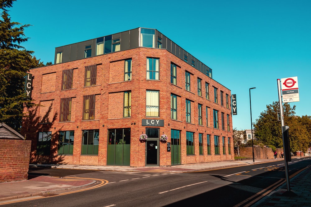 

Napoli - Plumstead - London City Airport Hotel