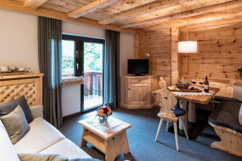 

Ancona - Selva di Val Gardena, Montagna Italia - Residence Cesa Sassela