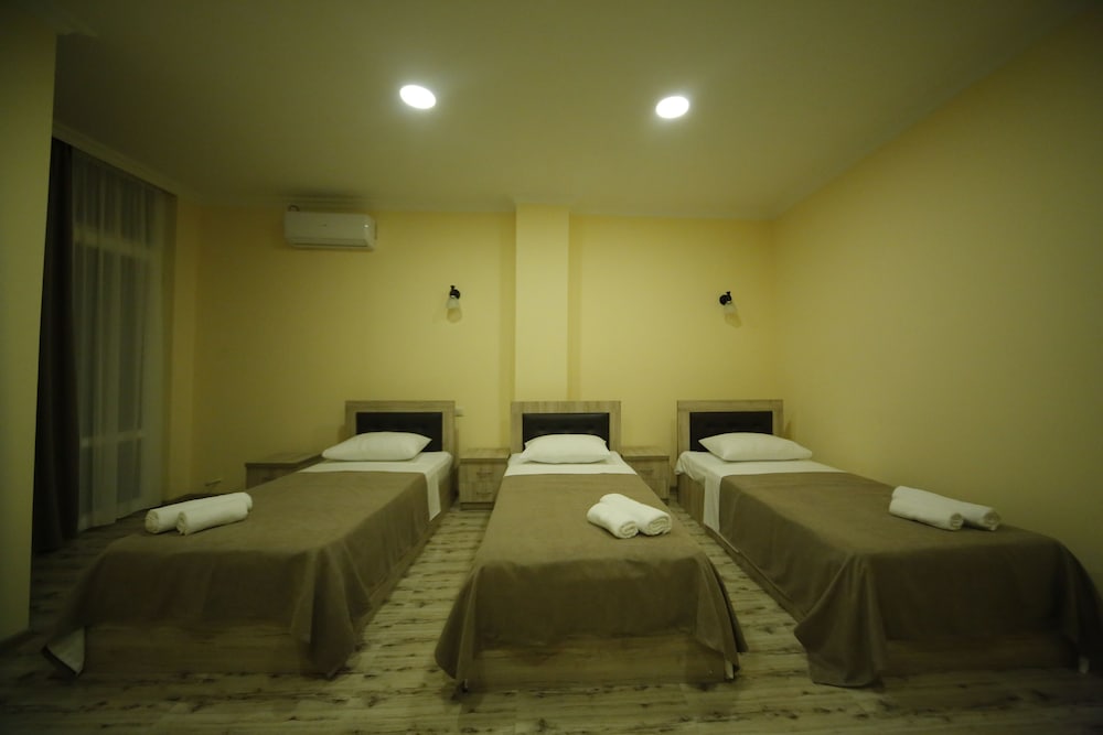 

Roma - Kutaisi - Hotel Comfort