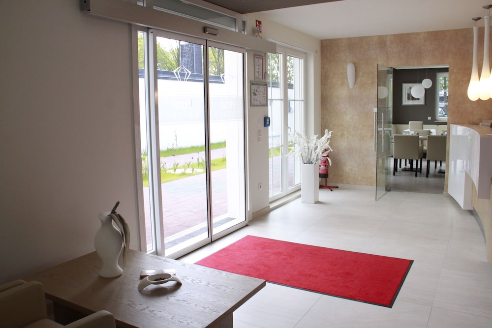 

Roma - Leverkusen - Kristallhotel Fettehenne