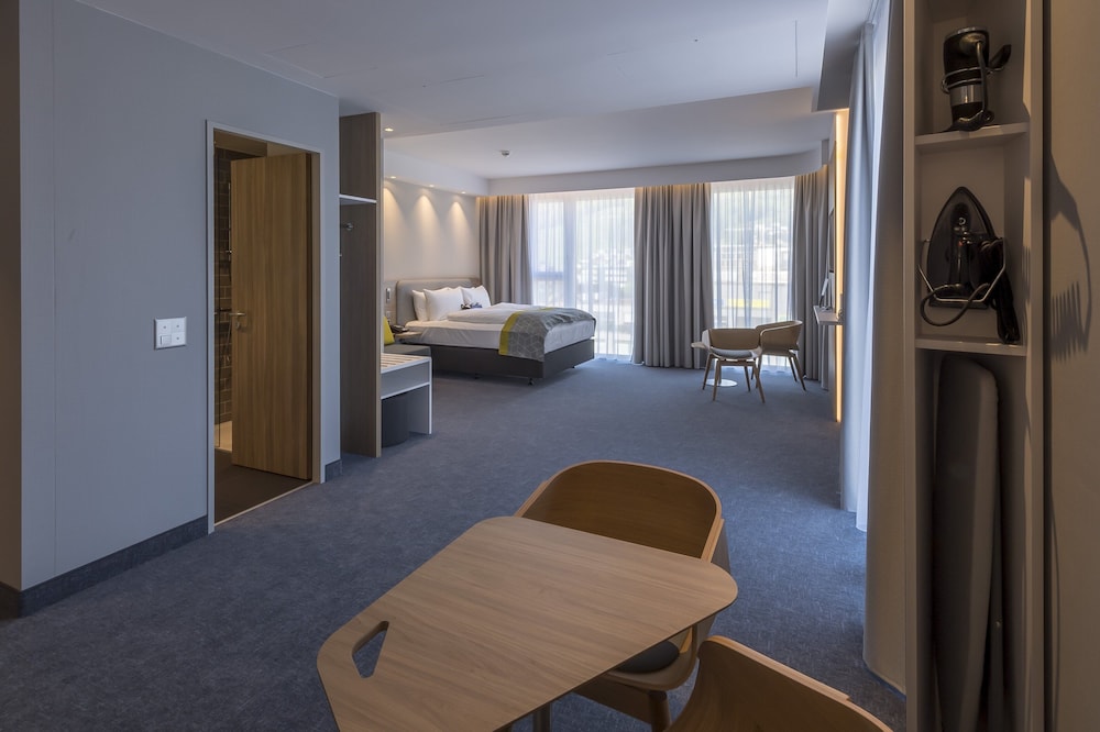 

Roma - Lucerna - Holiday Inn Express Luzern - Kriens