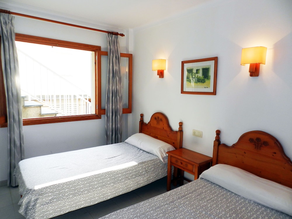 

Roma - Santanyi - Apartaments Marina Sol i Pins