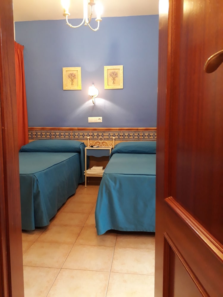 

Catania - Siviglia - Pensión Doña Trinidad