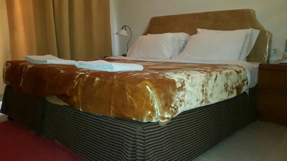 

Verona - Dubai - Al Raien Hotel Apartment