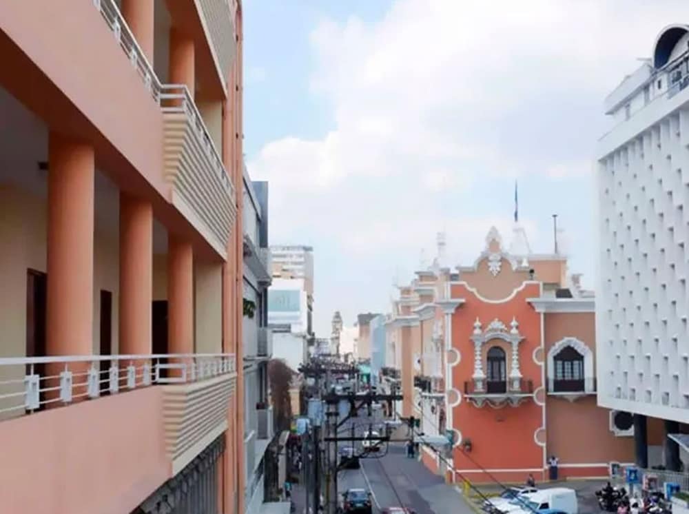 

Milano - Guatemala - Hotel Maya Excelsior
