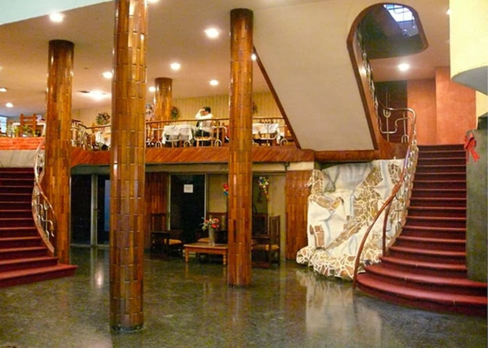 

Milano - Guatemala - Hotel Maya Excelsior