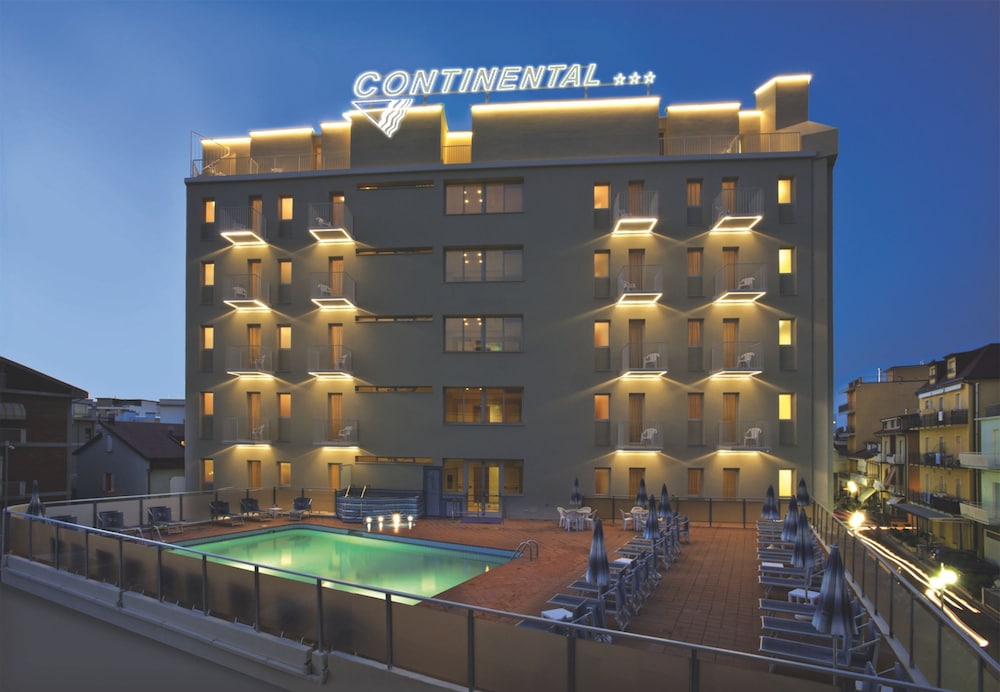 

Milano - Riccione - Hotel Continental & Residence