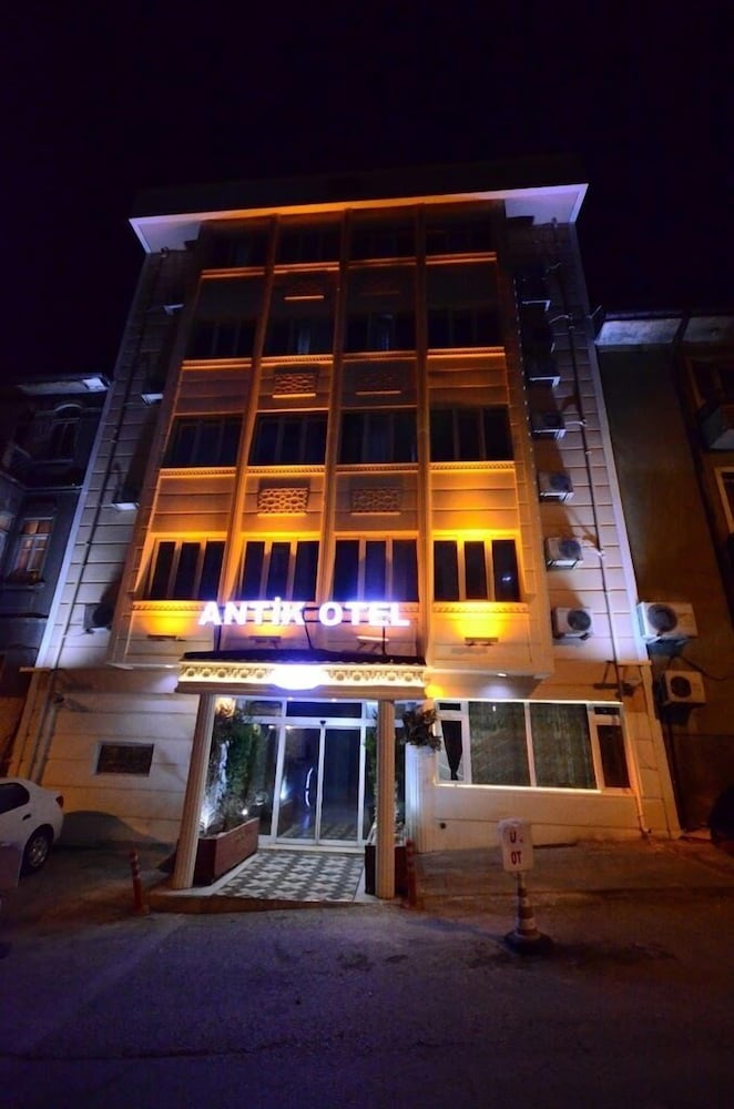 

Milano - Ankara - Antik Otel