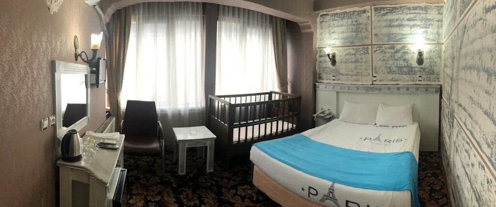 

Milano - Ankara - Antik Otel