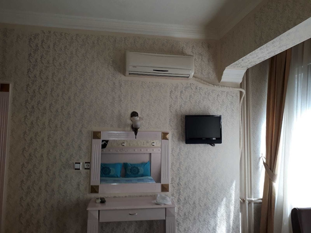

Milano - Ankara - Antik Otel