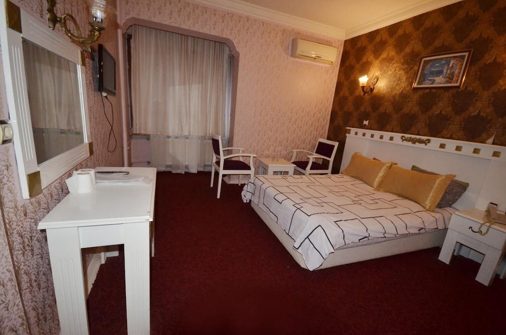 

Milano - Ankara - Antik Otel