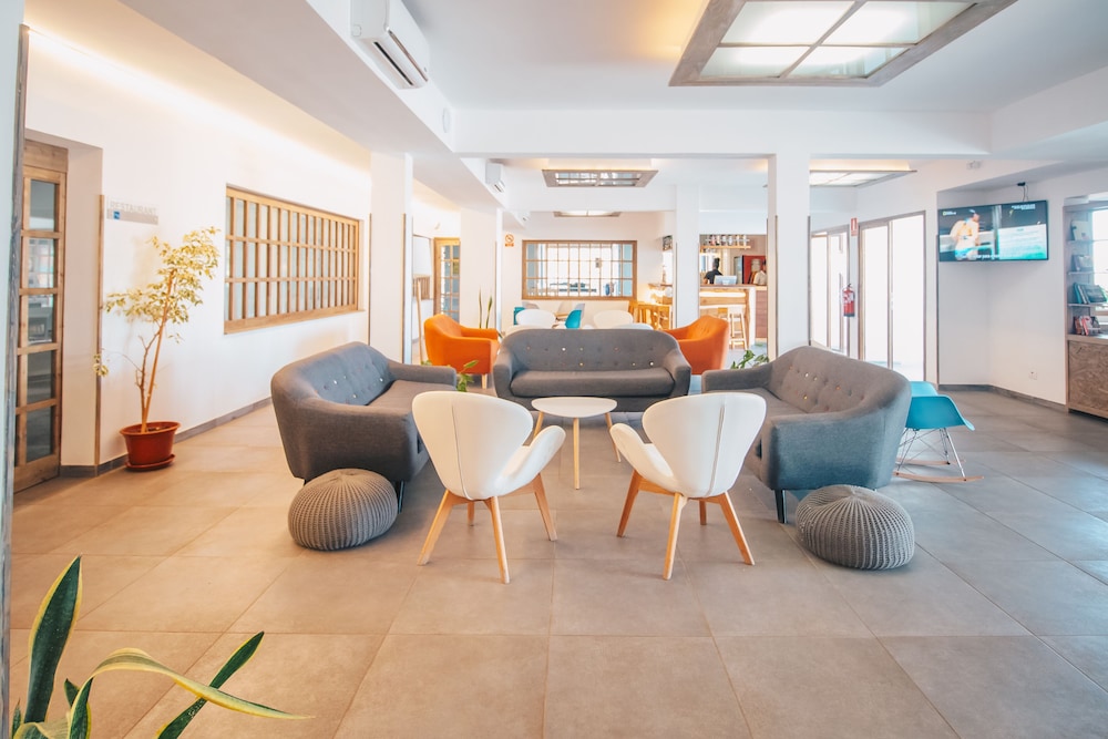 

Bologna - Santa Maria,Isola di Sal - Hotel Sobrado