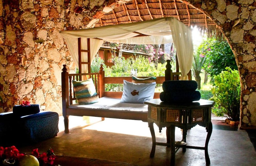 

Roma - Marumbi - Samaki Lodge