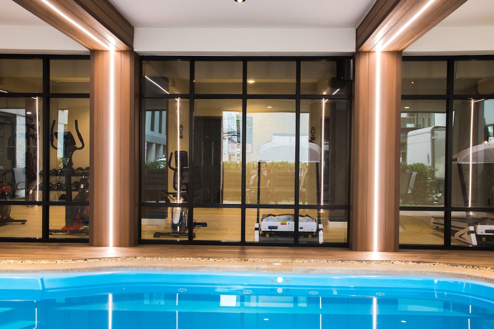 

Milano - Bang Kapi - B Stay Hotel