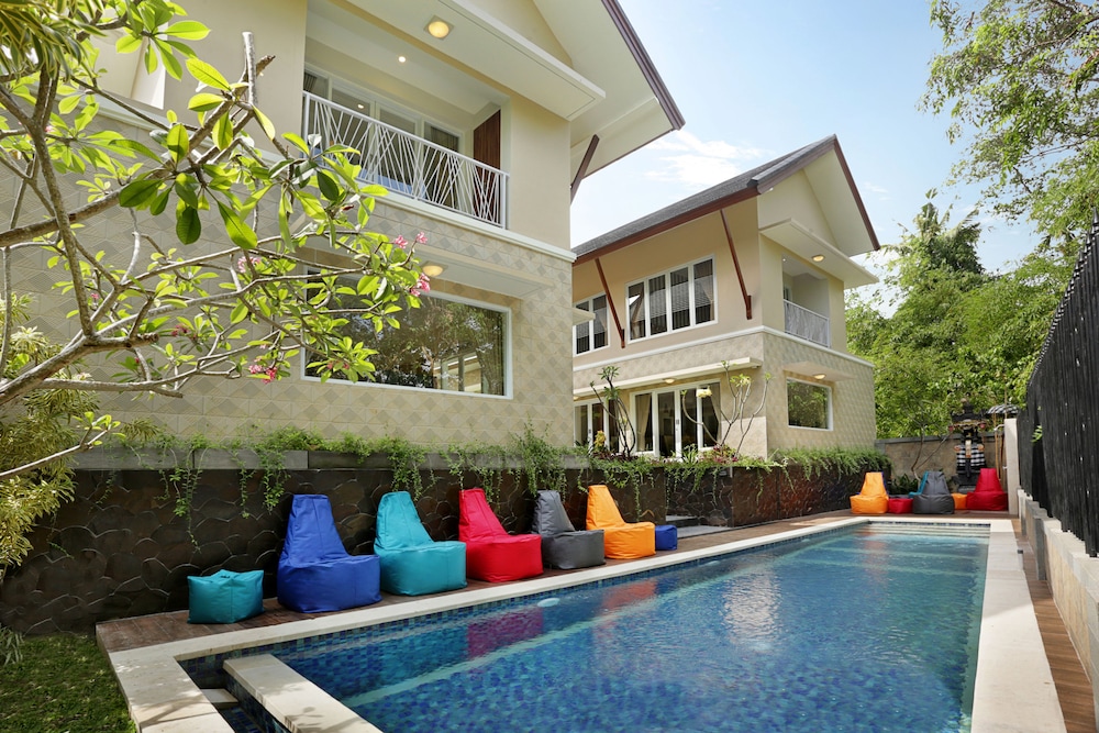 

Milano - Bali, Indonesia - Askara Canggu Townhouse