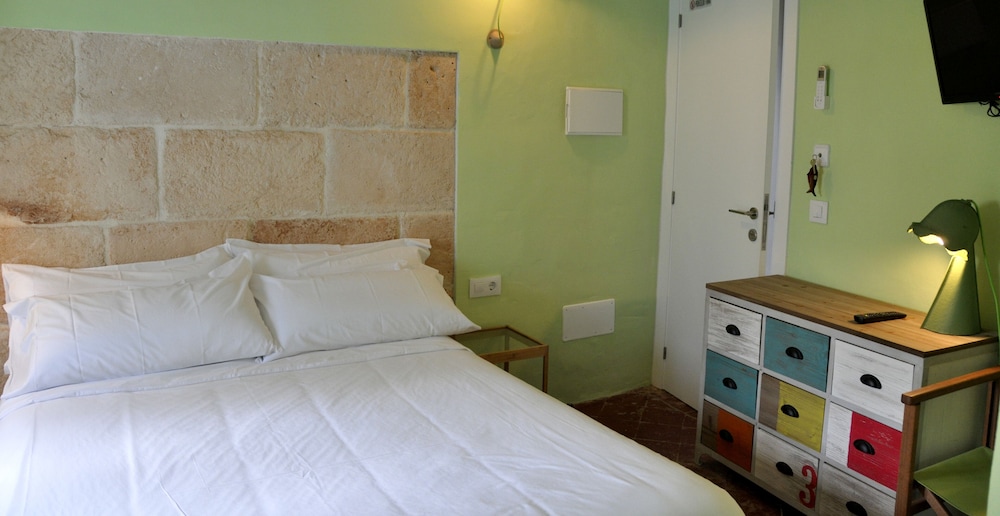 

Bari - Ciutadella de Menorca - Boutique Hotel RifugioAzul