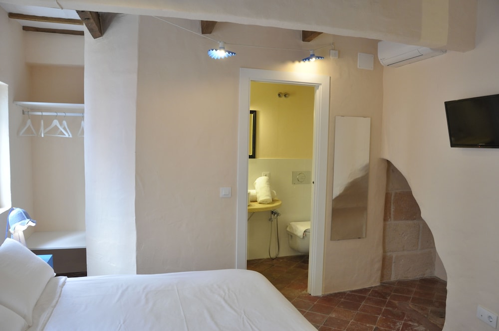 

Bologna - Cala'n Bosch - Boutique Hotel RifugioAzul