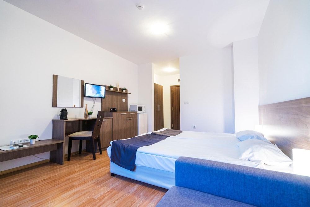 

Bari - Mar Nero - Costa di Burgas - Admiral Plaza Hotel