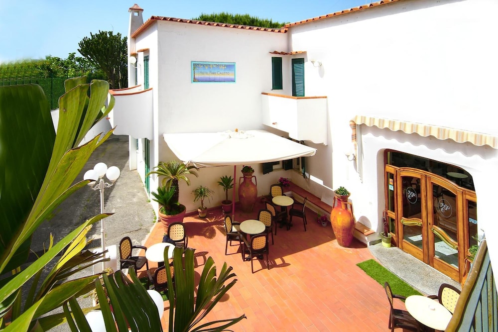 

Milano - Casamicciola Terme - Hotel Park Calitto