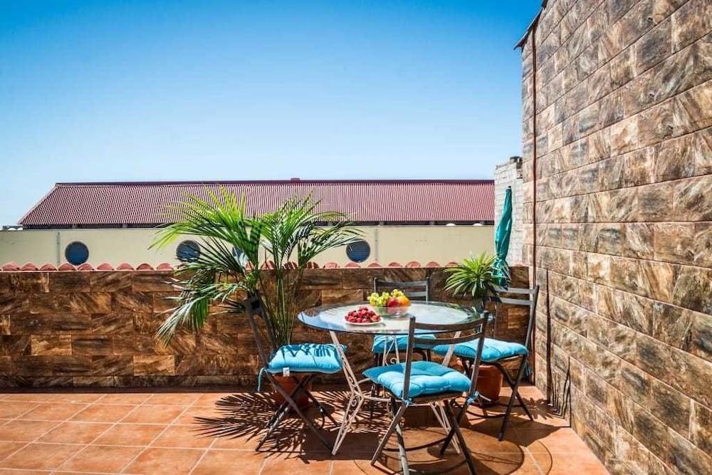 

Bologna - Playa del Ingles - Hostel Poseidon - HM